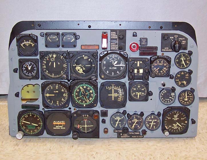 Completed instrument panel. Click on the picture to enlarge it.